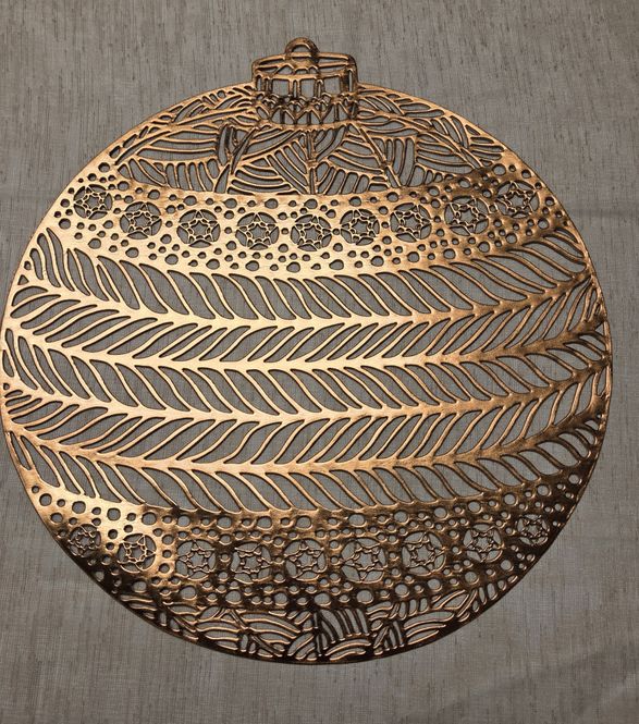 Hovedbilde Dekkebrikke julekule bronse