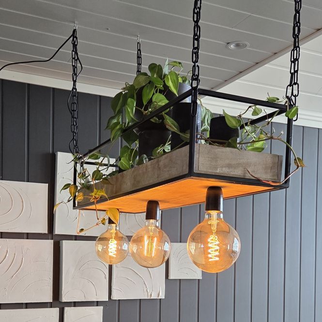 Hovedbilde Taklampe med hylle